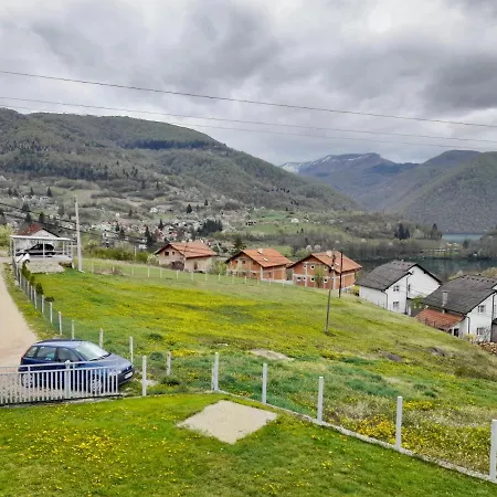 Nyaraló Kuca Za Odmor Plivska Jezera *
